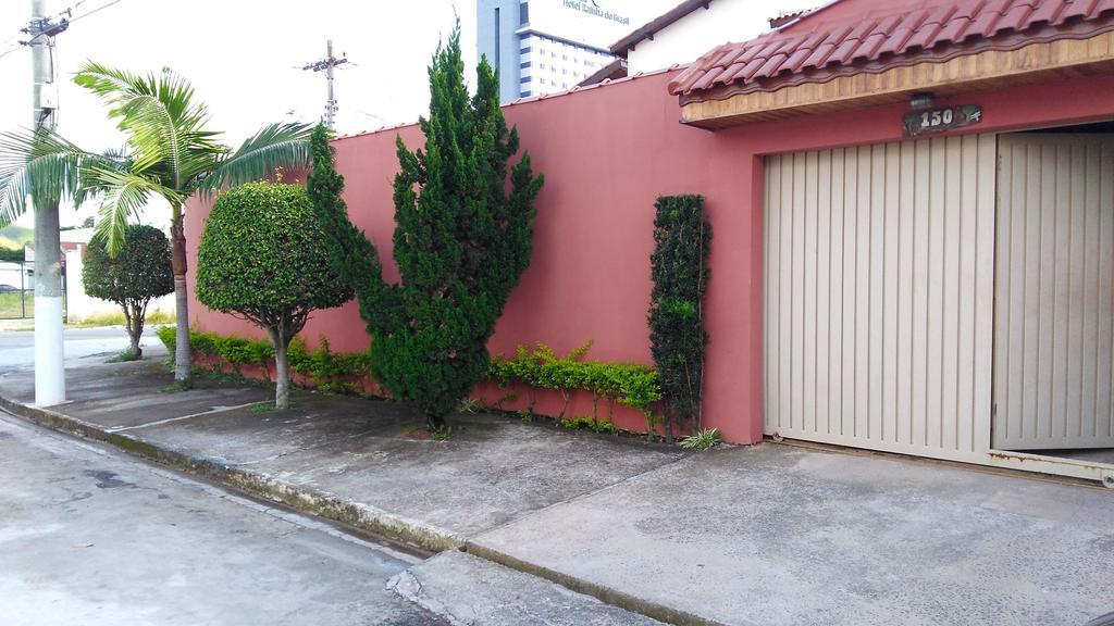 Pousada Nossa Casa Апаресіда Екстер'єр фото
